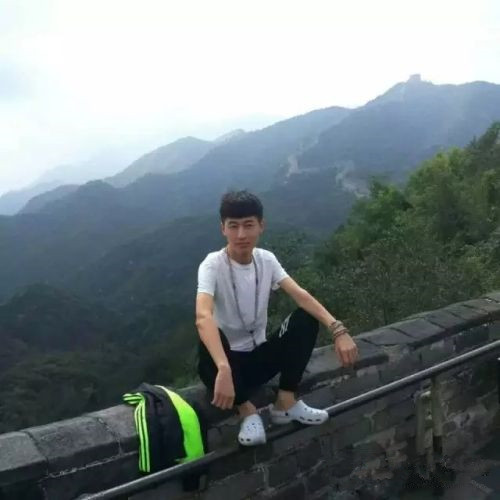 鸿联九五外包呼叫中心&rdquo;CALL王&rdquo;帅哥的心路历程