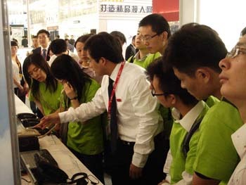 大唐高鸿携&ldquo;草根&rdquo;呼叫中心亮相2009中国通信展