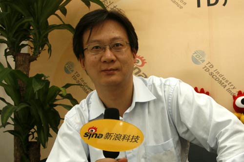 蔡晓农接受新浪科技专访