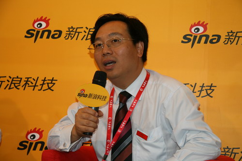 图为大唐电信集团总工程师陈山枝做客新浪科技总裁在线 图为大唐电信集团总工程师陈山枝做客新浪科技总裁在线