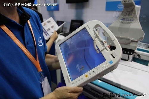 从MeeGO到数据中心节能 英特尔展台总览