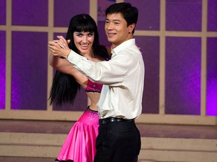 科技时代_百度上湖南卫视节目招聘员工 李彦宏现场秀舞技