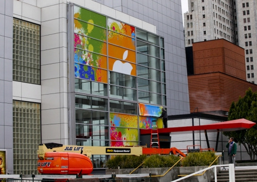 外墙装饰还未完工