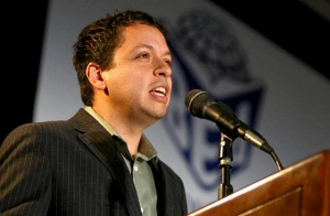 马科斯&middot;莫里萨斯(Markos Moulitsas)