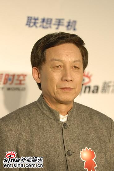 科技时代_易中天调侃唐骏:成功学害死人