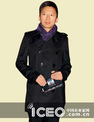 张朝阳 1986年毕业于物理系 1998年创立搜狐公司 2000年纳斯达克上市 张朝阳 1986年毕业于物理系 1998年创立搜狐公司 2000年纳斯达克上市