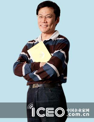 李国庆 1987年 毕业于社会学系 1995年在美国创办科文集团 1999年与妻子俞渝创立当当网上书店 李国庆 1987年 毕业于社会学系 1995年在美国创办科文集团 1999年与妻子俞渝创立当当网上书店