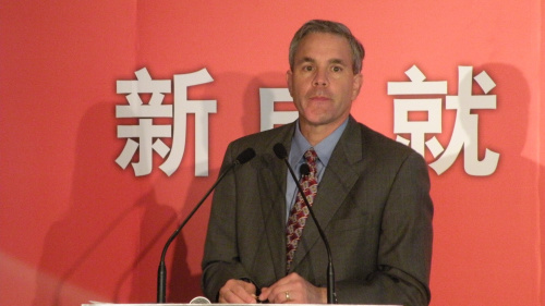 戴尔公司消费和中小企业部总裁史蒂芬&middot;菲利斯