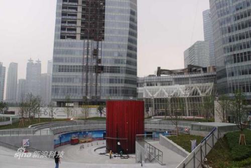 科技时代_苹果上海陆家嘴自营零售店开张在即(组图)