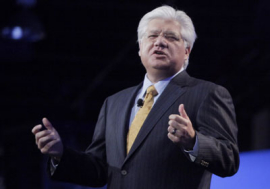 RIM联席CEO迈克尔·拉扎里迪斯(新浪科技配图) RIM联席CEO迈克尔·拉扎里迪斯(新浪科技配图)