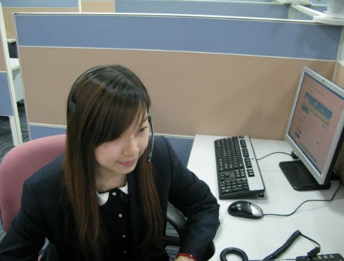 图片说明:平均下来,每名客服一天要接140次电话。