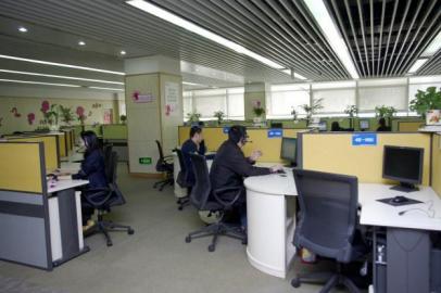 10086工作现场环境优美，井井有条。