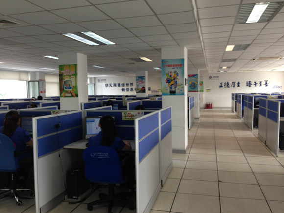 12580和12585共同为十二运提供给7X24小时人工语音服务