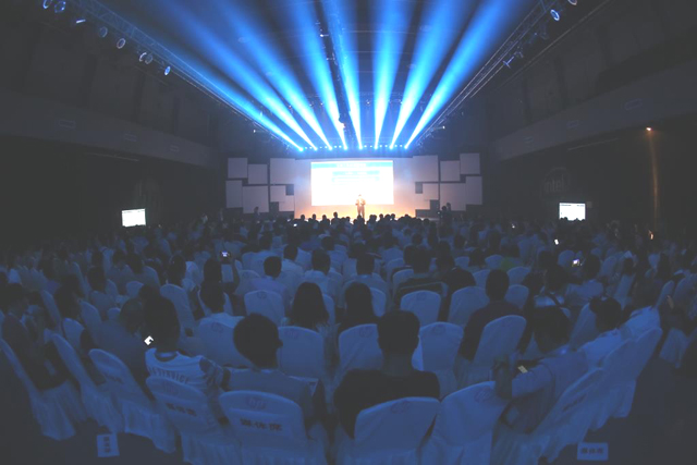 惠普ProLiant Gen9服务器发布会-网.jpg