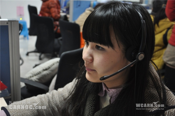 图：西藏航空呼叫中心员工张欢